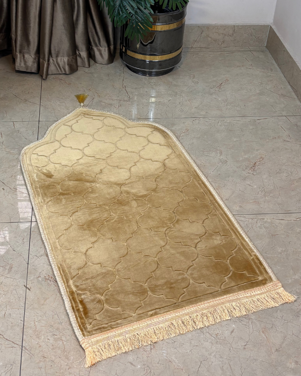 Embossed Chenille Janamaz