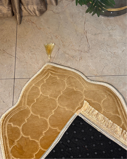 Embossed Chenille Janamaz