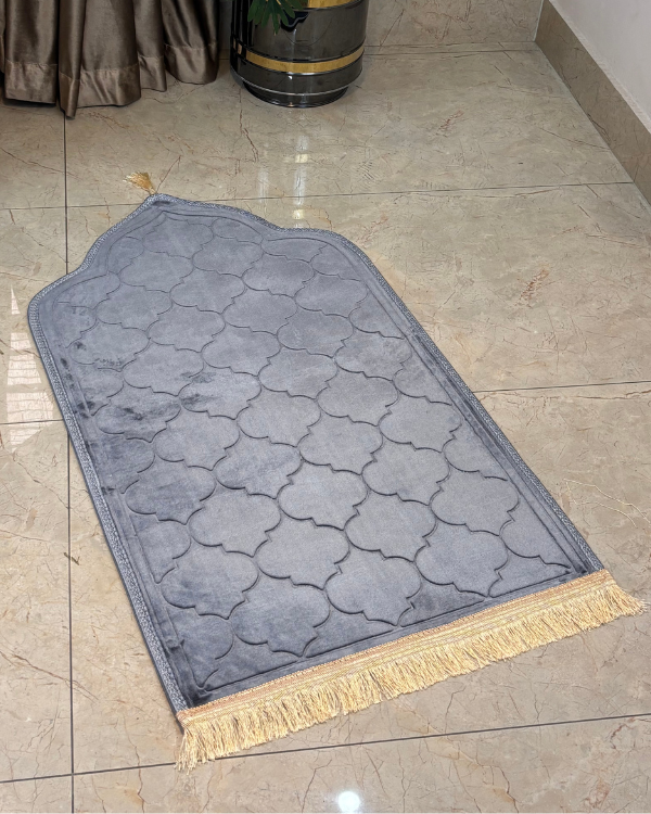 Embossed Chenille Janamaz