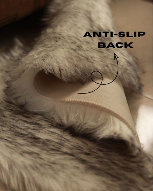 Black&White Faux Sheepskin Mat