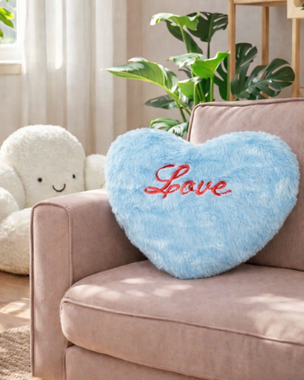 Dreamy Heart Fur Cushion Cover