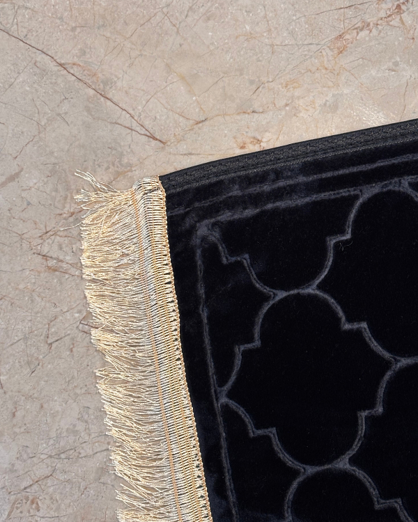 Embossed Chenille Janamaz