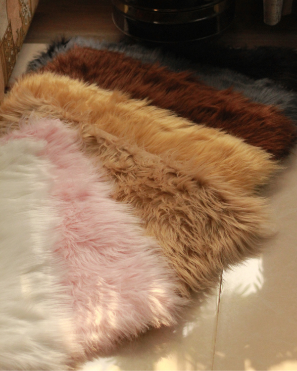 Faux Sheepskin Mat