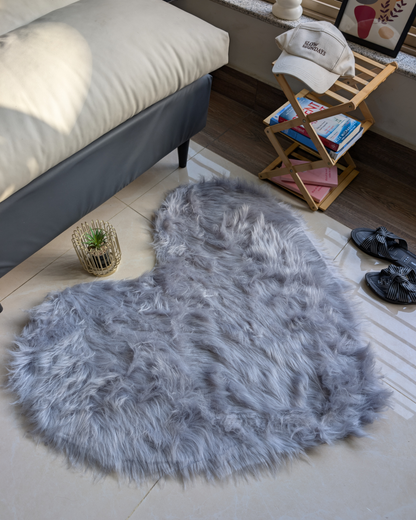 Fluffy Heart Fur Rug